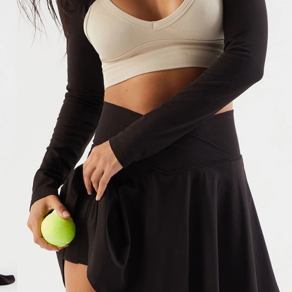 PAC 1980 PAC WHISPER Black Active Crossover Front Mini Skirt - Picture 5 of 6